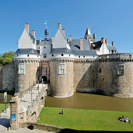 Bright House 8 People, Close To Atlantis Nantes Semesterbostad *